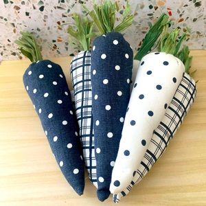 Target’s Bulleye Carrot Decor (6 count)